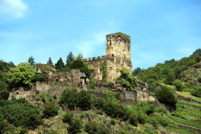 CRUISING TOWARD MILTENBERG