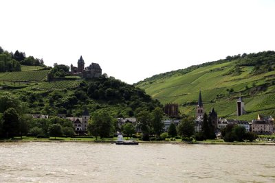 CRUISING TOWARD MILTENBERG