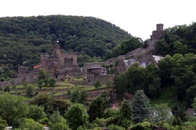 CRUISING TOWARD MILTENBERG