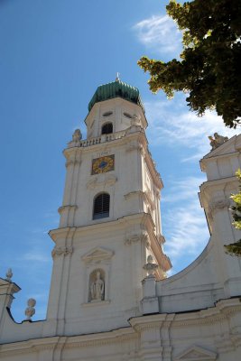 ST STEPHEN'S CATHEDRAL