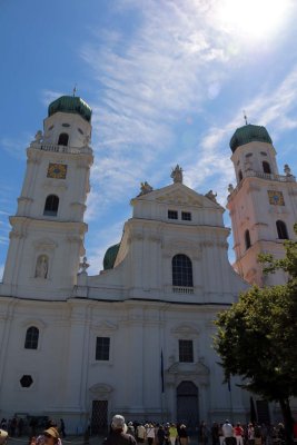 ST STEPHEN'S CATHEDRAL