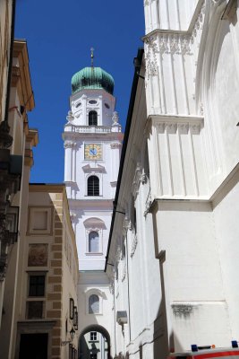 ST STEPHEN'S CATHEDRAL