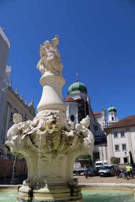  PASSAU STREET SCENES