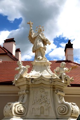 A STROLL THROUGH OLD TOWN MELK