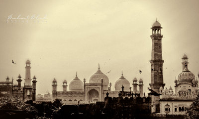 BadshahiMosque2014.jpg