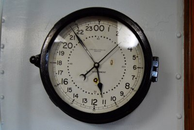 Wall clock in the Executive Officer's living quarter (01/31/2015)