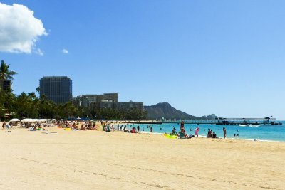 Waikiki Beach life's a beach (taken on 02/22/2016)
