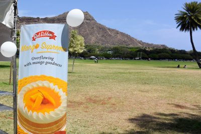 Kapiolani Park - Red Ribbon (Mango Supreme) (taken on 05/14/2016)