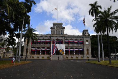 Iolani Palace (taken on 11/17/2016)