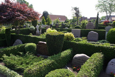 Mogeltonder graveyard
