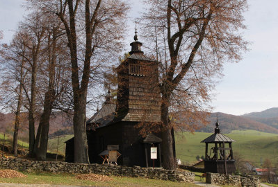 Leluchow,wooden church1
