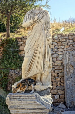 Ephesus-Headless Roman Statue 