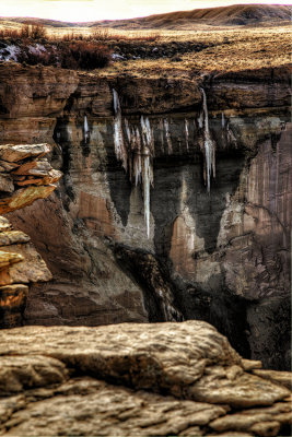 Water Weep Icicles in Ha Ho No Geh Canyon 7344 - 7346.jpg