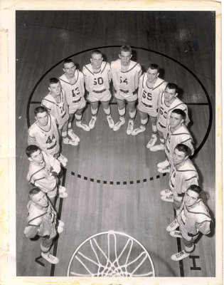 Basketball team 9.JPG
