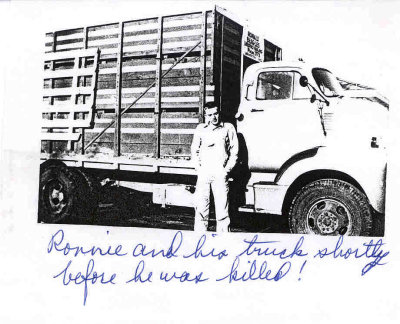 Ronnie Beagles & Truck.jpg