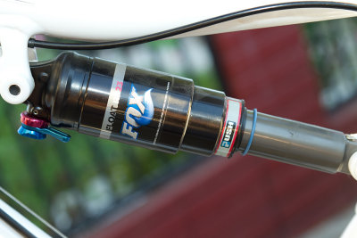 Rear shock, Fox Float RP23 (full shot)