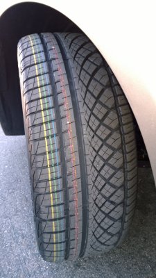 Continental ExtremeContact DWS Tires 255/45/R20