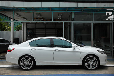 VOSSEN CV5 20 on Accord (G9)