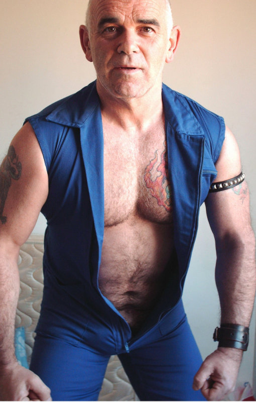 coveralls gear fetish.jpg