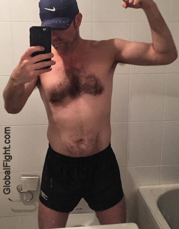 bathroom self pics.jpg