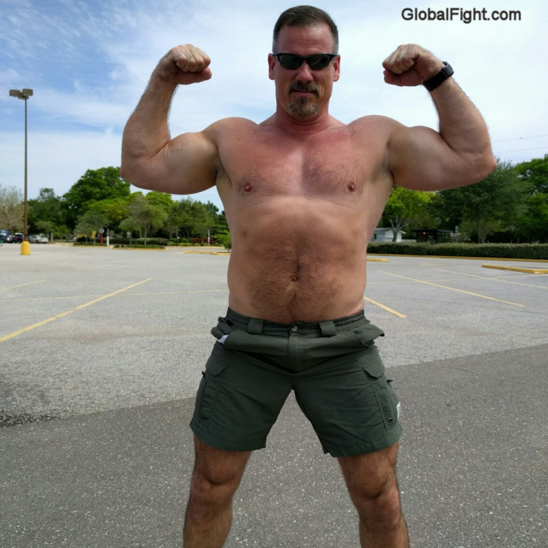 huge gay florida musclejocks.jpg