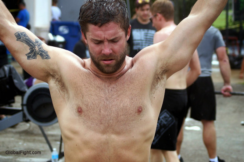 hunky guys personals profiles.jpg