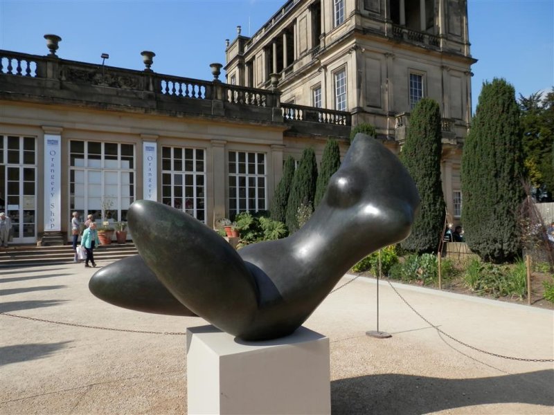 Piece deau by Baltasar Lobo