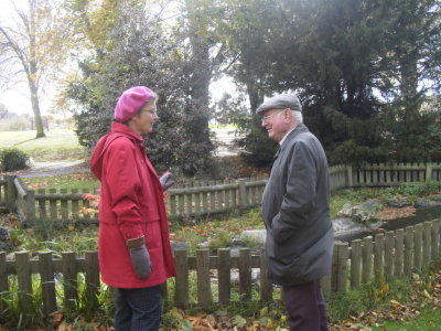 Lorna and Dad in Hatherley Park 27 OCT 2002