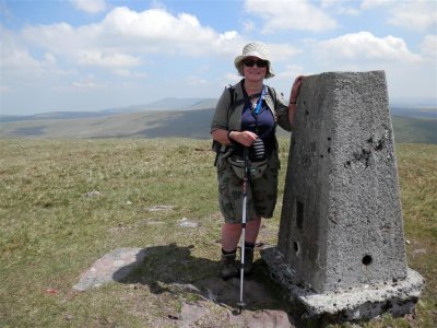 Fan Nedd trig point with strange woman!