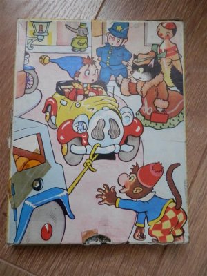 Plywood Noddy jigsaw box