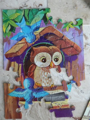 Incomplete - Cardboard owl puzzle, no box