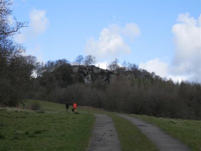 Following 2 boulderers up towards Cratcliffe Tor