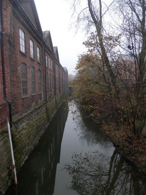 Chesterfield canal, en route from Calow to town centre