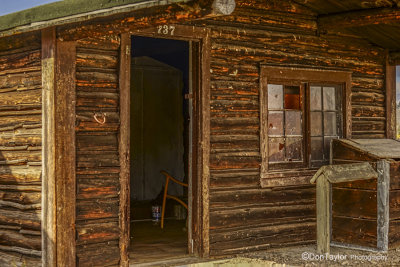 Abandon Cabins