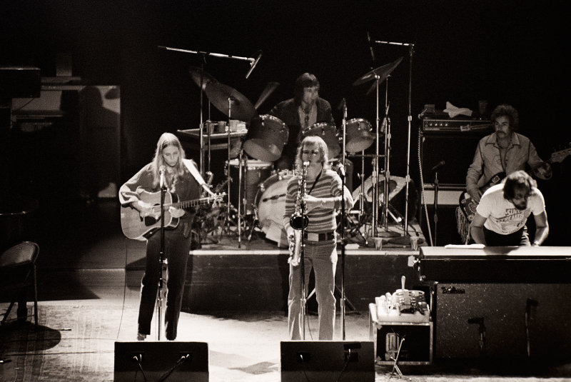 Joni Mitchell, Tom Scott & John Guerin