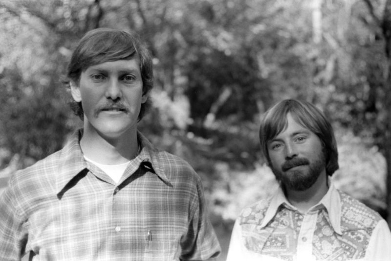 02317 04-02 Spring 77 Steve McGrew and LJ.jpg