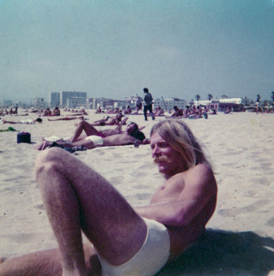 Jim Heggie on beach.jpg