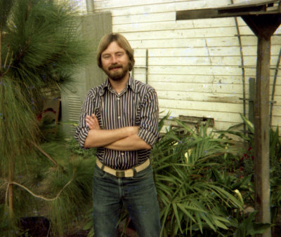 LJ backyard 02 early from neg.jpg