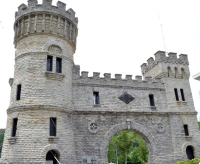castle.jpg