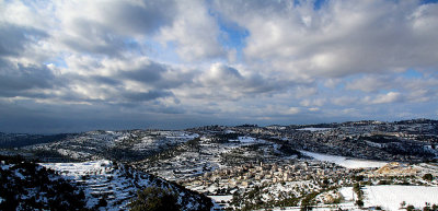 Snow in the Jerusalem hills (Tel Zova)