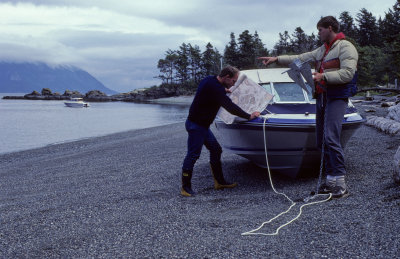 Boat stuck, Clark Island,San Juans, Brent and Jim