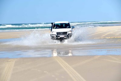4WD on Fraser Island East Coast.jpg