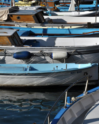 Capri5sm.jpg