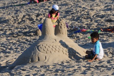 my Game of Thrones Castle next I get to kill the king .jpg
