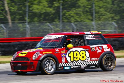 30TH 17-ST SARAH CATTANEO/KYLE GIMPLE MINI COOPER S