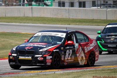 33RD 17ST DANIEL ROGERS/SETH THOMAS BMW 328i