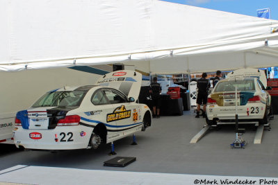 ST Burton Racing BMW 128i