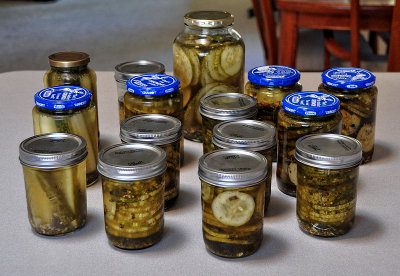 Pickled_cucumbers.jpg