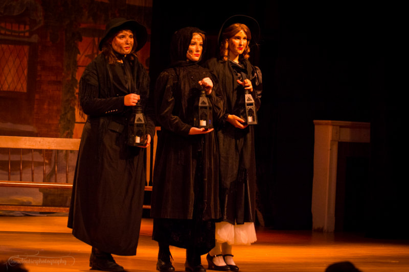 NPHS-Christmas_Carol-468.JPG
