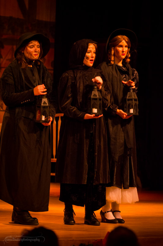 NPHS-Christmas_Carol-470.JPG